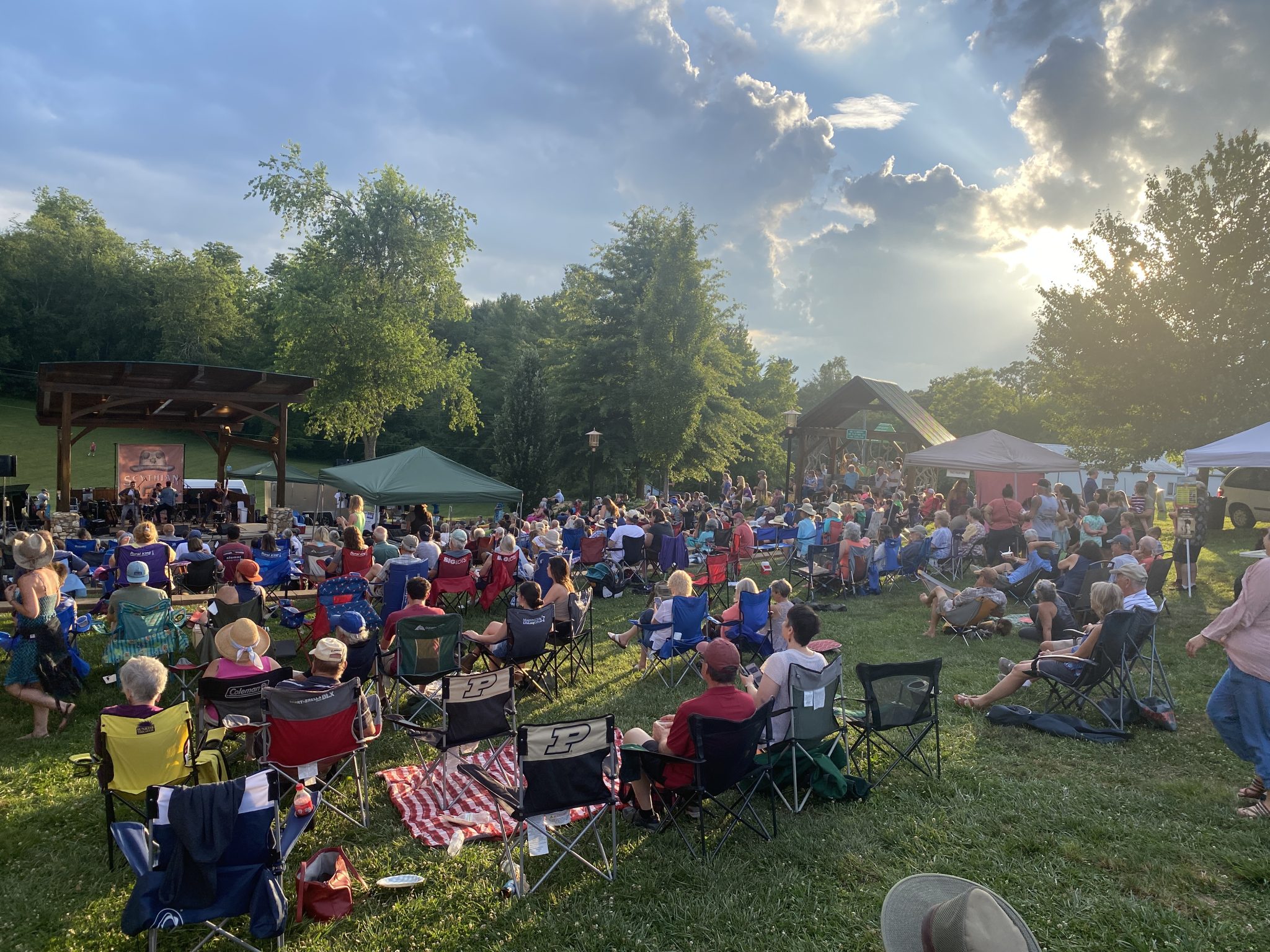 Floyd Small Town Summer A Summer Event Series In The Warren G Lineberry Park 0673